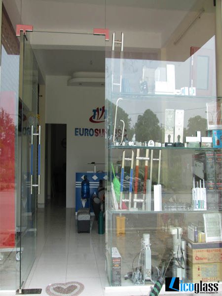 Cửa kính thủy lực 1 cánh 1 vách bên